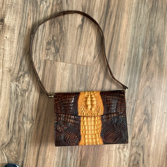 Vintage genuine crocodile handbag - Picture 3 of 17